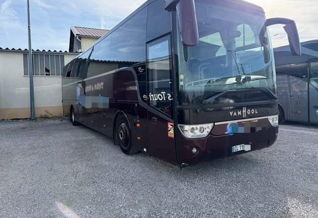 VanHool ALICRON TX16 / SPROWADZONY / 59 MIEJSC/ WC - حافلة نقل لمسافات طويلة: صورة 2 VanHool ALICRON TX16 / SPROWADZONY / 59 MIEJSC/ WC - حافلة نقل لمسافات طويلة: صورة 2