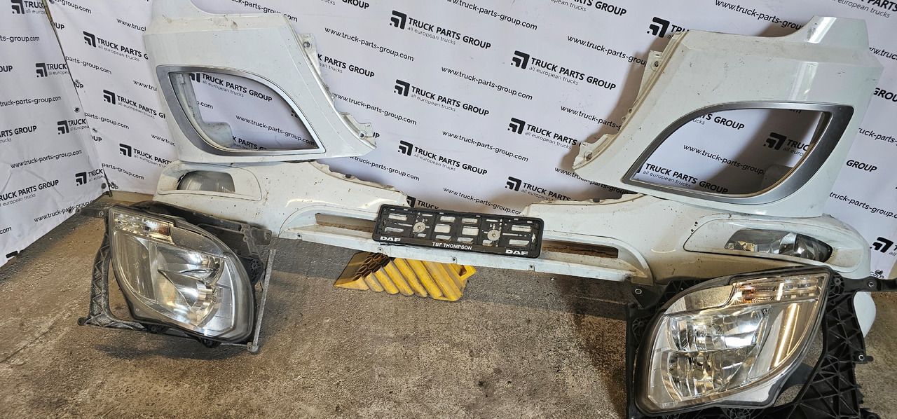 DAF DAF XF 106 EURO6 emission front parts set, bumper set, lamps, brackets, plastic body panels set, step wells, fenders, handles andunit 1953385, 1880378, 1880379, 1933685, 1948243, 1948244, 18288 - قطع الغيار: صورة 1 DAF DAF XF 106 EURO6 emission front parts set, bumper set, lamps, brackets, plastic body panels set, step wells, fenders, handles andunit 1953385, 1880378, 1880379, 1933685, 1948243, 1948244, 18288 - قطع الغيار: صورة 1