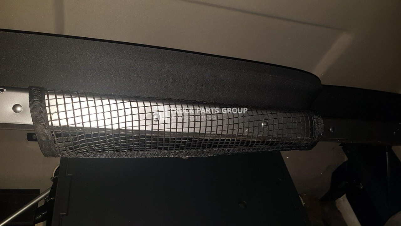 IVECO IVECO SRALIS EURO6 emission HY-WAY cab bunks, sleeping place, bed, upper + lower, 5041149389, 504094421 - مقعد - شاحنة: صورة 2 IVECO IVECO SRALIS EURO6 emission HY-WAY cab bunks, sleeping place, bed, upper + lower, 5041149389, 504094421 - مقعد - شاحنة: صورة 2