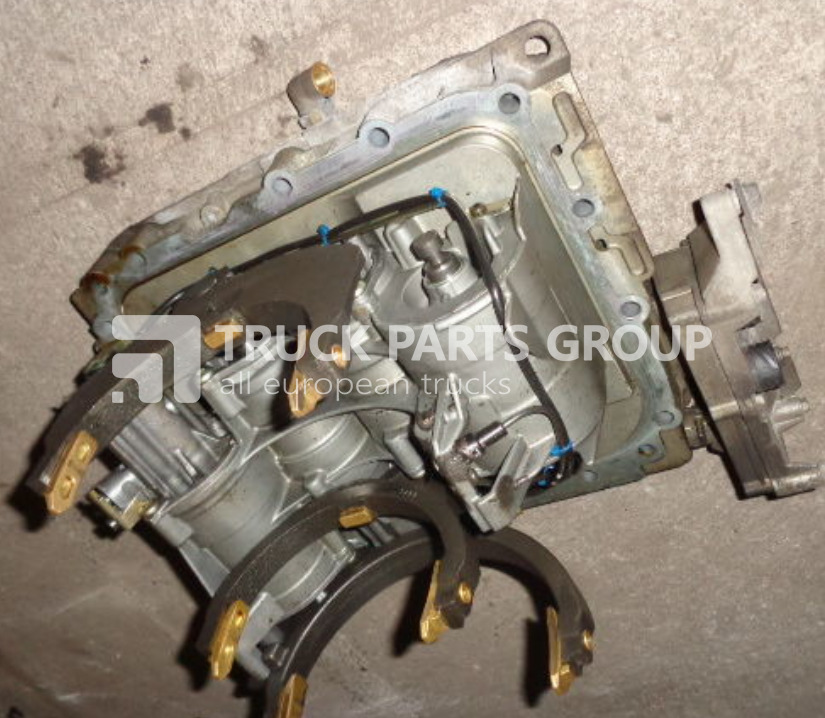 VOLVO automatic gearbox control unit, AT2412C, AT2512C, 421365002 control unit - علبة التروس و قطع الغيار - شاحنة: صورة 4 VOLVO automatic gearbox control unit, AT2412C, AT2512C, 421365002 control unit - علبة التروس و قطع الغيار - شاحنة: صورة 4