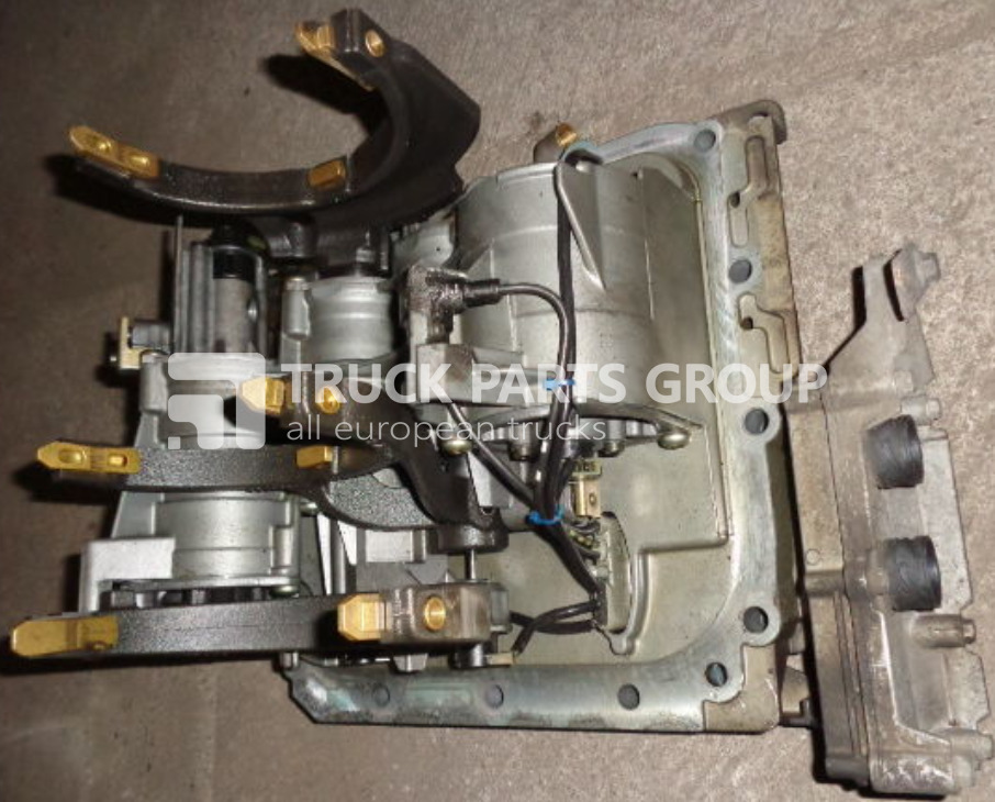 VOLVO automatic gearbox control unit, AT2412C, AT2512C, 421365002 control unit - علبة التروس و قطع الغيار - شاحنة: صورة 3 VOLVO automatic gearbox control unit, AT2412C, AT2512C, 421365002 control unit - علبة التروس و قطع الغيار - شاحنة: صورة 3