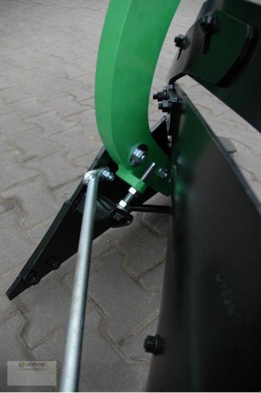 BOMET Drehpflug U052 3 Schar 0,34-0,42-0,50m Körperbreite - محراث: صورة 5 BOMET Drehpflug U052 3 Schar 0,34-0,42-0,50m Körperbreite - محراث: صورة 5