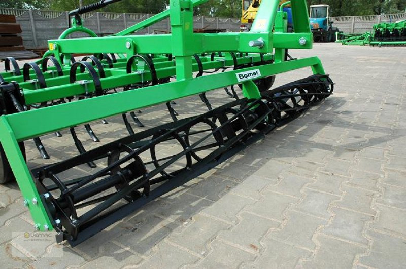BOMET Saatbettkombination Bomet U725/3 - معدات حرث التربة: صورة 5 BOMET Saatbettkombination Bomet U725/3 - معدات حرث التربة: صورة 5