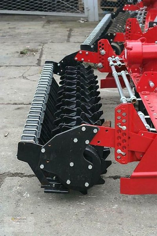 FPM Kreiselegge FPM FM250 250cm 2,5m Egge Bodenfräse Traktor NEU - مسلفة القوة: صورة 4 FPM Kreiselegge FPM FM250 250cm 2,5m Egge Bodenfräse Traktor NEU - مسلفة القوة: صورة 4
