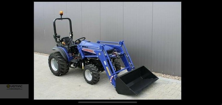 Farmtrac Farmtrac 22 22PS Frontlader Traktor Schlepper NEU Allrad Kubota - جرار صغير: صورة 5 Farmtrac Farmtrac 22 22PS Frontlader Traktor Schlepper NEU Allrad Kubota - جرار صغير: صورة 5