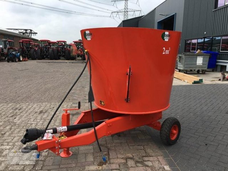 Vemac Futtermischwagen Futterwagen Boxer FM200S Anhänger Futter NEU - عربة خلط الأعلاف: صورة 1 Vemac Futtermischwagen Futterwagen Boxer FM200S Anhänger Futter NEU - عربة خلط الأعلاف: صورة 1