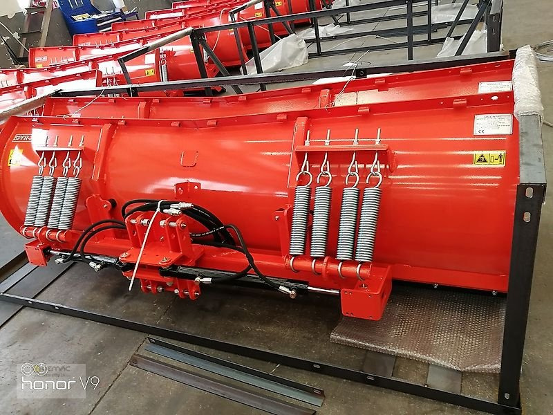 كاسحة ثلوج - سيارة خدمات/ سيارة خاصة للبيع Vemac Schneeschild Geo SPFR250 250cm Schneeschieber Schneepflug NEU: صورة 7 كاسحة ثلوج - سيارة خدمات/ سيارة خاصة للبيع Vemac Schneeschild Geo SPFR250 250cm Schneeschieber Schneepflug NEU: صورة 7