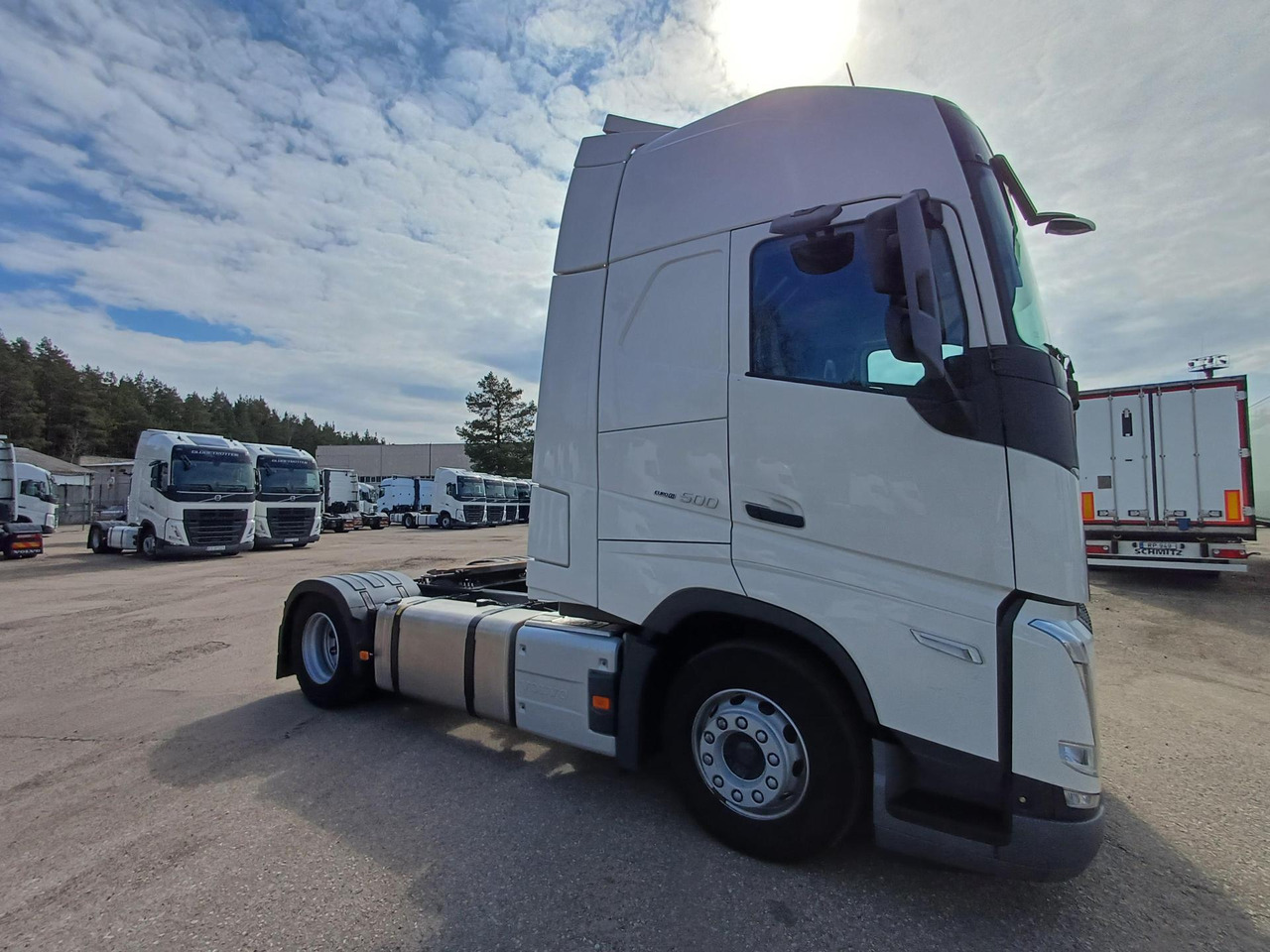 2023 Volvo FH 500 Globetrotter XL - مقطورة السحب: صورة 2 2023 Volvo FH 500 Globetrotter XL - مقطورة السحب: صورة 2