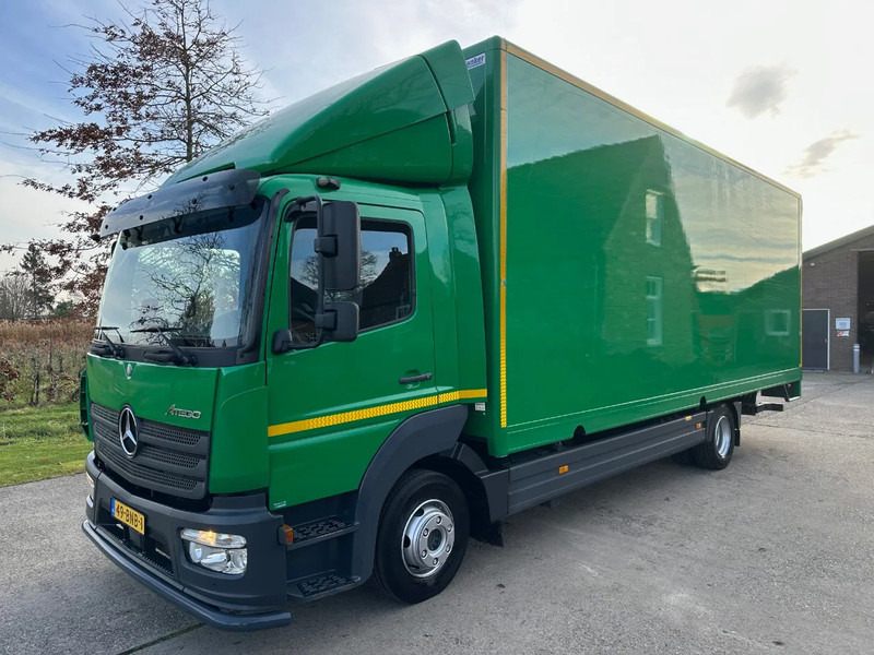 Mercedes-Benz Atego 1018 / NL TRUCK / AIRCO / BOX+LIFT+SIDE DOOR / AUTOMATIC - شاحنة صندوقية: صورة 1 Mercedes-Benz Atego 1018 / NL TRUCK / AIRCO / BOX+LIFT+SIDE DOOR / AUTOMATIC - شاحنة صندوقية: صورة 1