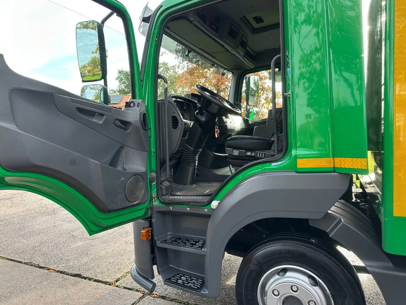 Mercedes-Benz Atego 1018 / NL TRUCK / LOW KM / AIRCO / EURO 6 / BOX+LIFT+SIDE DOOR / 10T / AUTOMATIC - شاحنة صندوقية: صورة 4 Mercedes-Benz Atego 1018 / NL TRUCK / LOW KM / AIRCO / EURO 6 / BOX+LIFT+SIDE DOOR / 10T / AUTOMATIC - شاحنة صندوقية: صورة 4