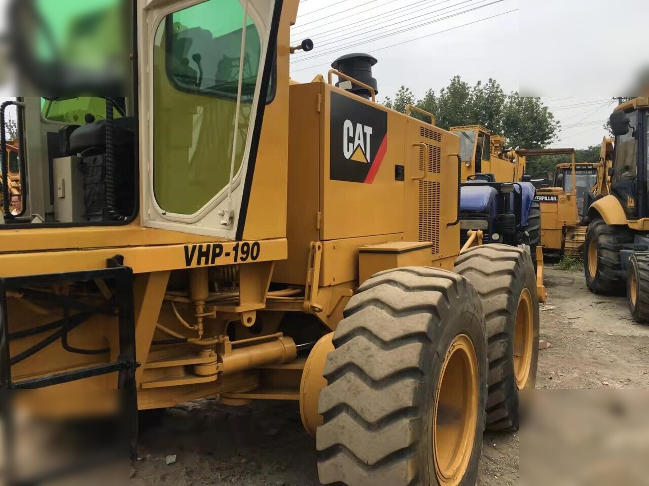 CATERPILLAR 140H - ماكينة تسوية: صورة 1 CATERPILLAR 140H - ماكينة تسوية: صورة 1