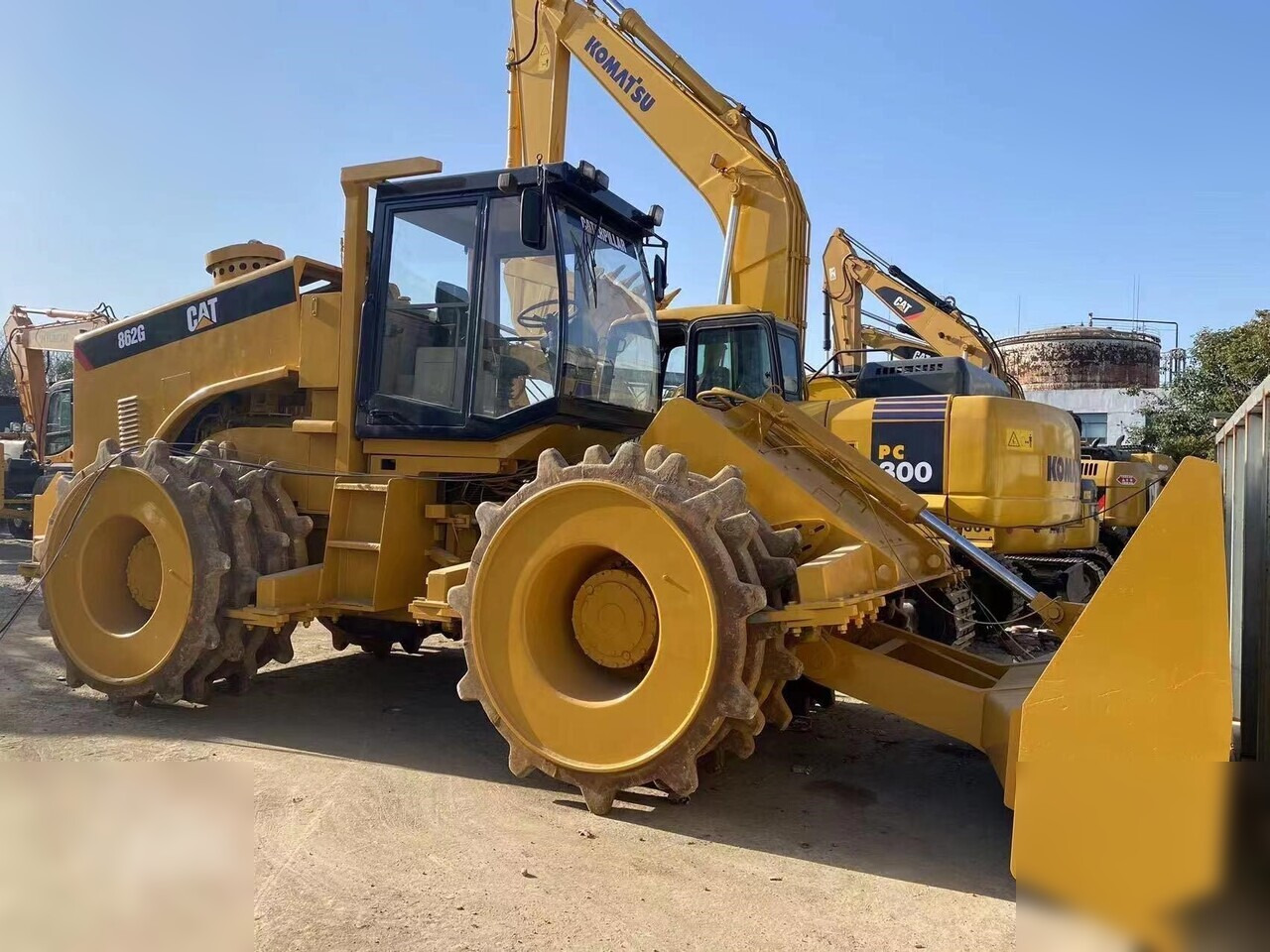 CATERPILLAR 826G - ضاغطة التربة: صورة 5 CATERPILLAR 826G - ضاغطة التربة: صورة 5