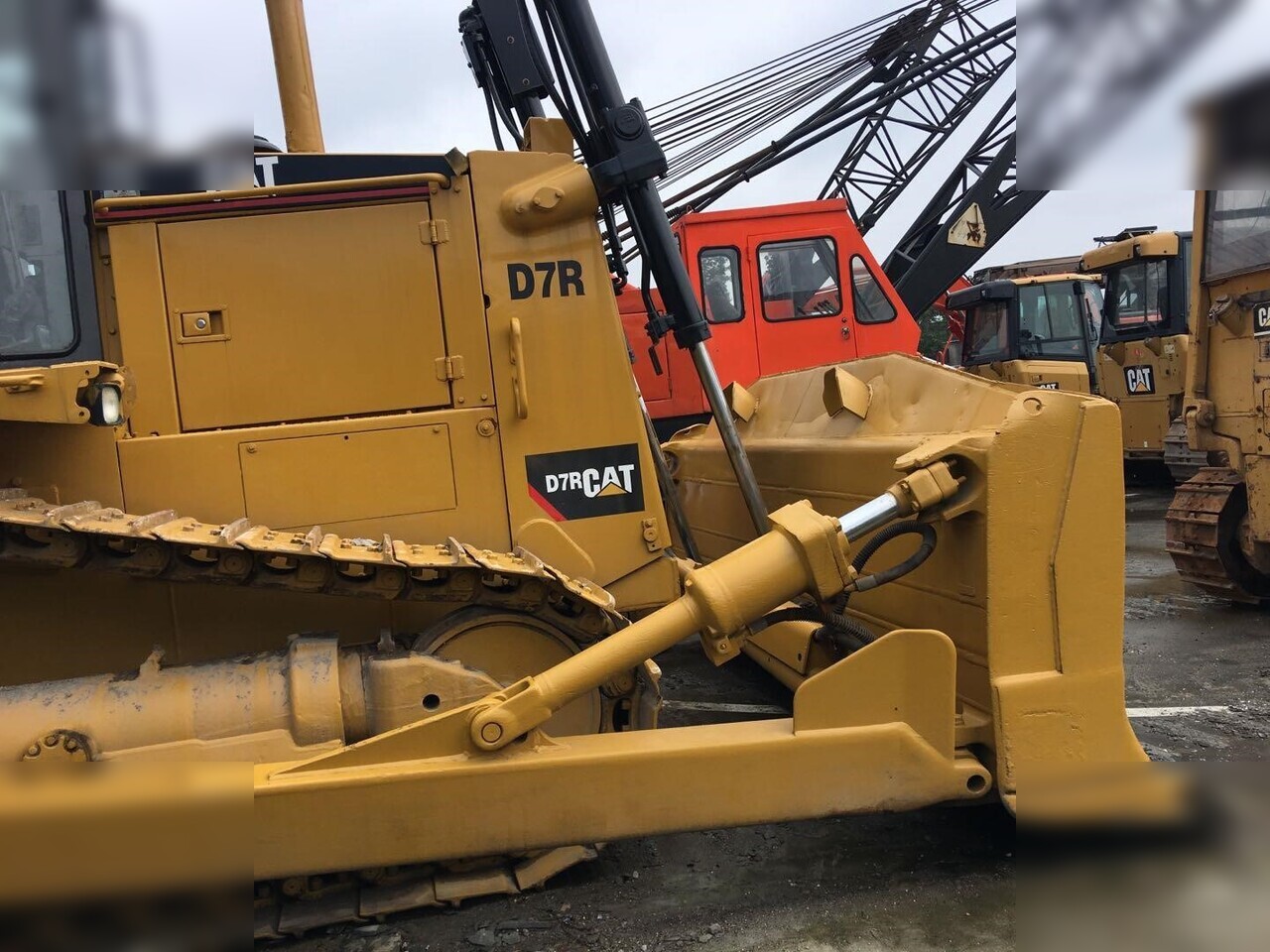 CATERPILLAR D7R - بلدوزر: صورة 5 CATERPILLAR D7R - بلدوزر: صورة 5