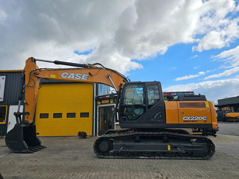 Case CX220C - حفار زاحف: صورة 1 Case CX220C - حفار زاحف: صورة 1