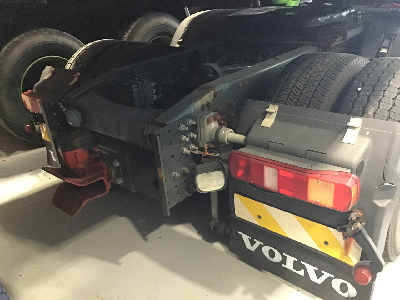 Volvo FH16 610 - رأس تريلا: صورة 5 Volvo FH16 610 - رأس تريلا: صورة 5