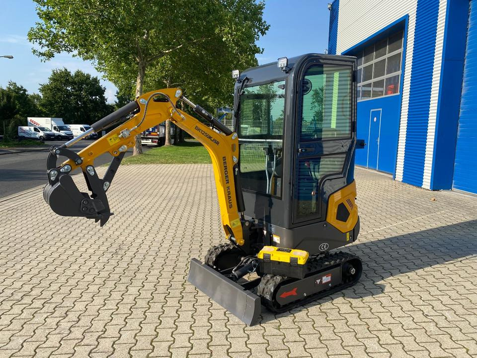 Minibagger BK1250KJSR *INKL.19% MWST*BERGER KRAUS*KUBOTA*VERSTELLFAHRWERK* SCHWENKARM*SOFORT!* - حفار صغير: صورة 1 Minibagger BK1250KJSR *INKL.19% MWST*BERGER KRAUS*KUBOTA*VERSTELLFAHRWERK* SCHWENKARM*SOFORT!* - حفار صغير: صورة 1