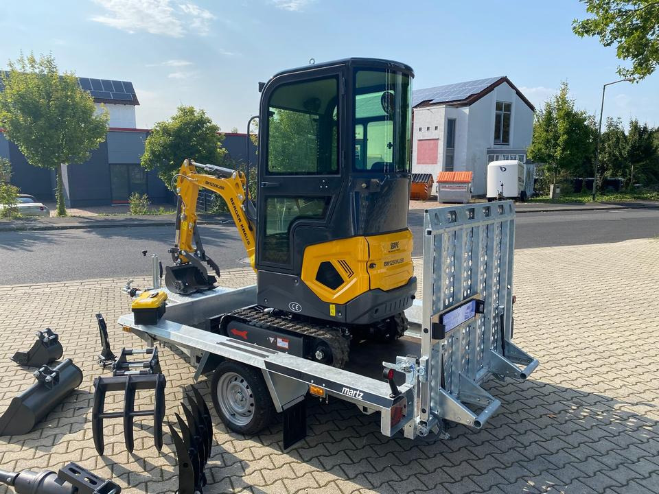 Minibagger BK1250KJSR + Tieflader + Zubehör *INKL.19% MWST*BERGER KRAUS*VERSTELLFAHRWERK* KUBOTA*SOFORT!* - حفار صغير: صورة 5 Minibagger BK1250KJSR + Tieflader + Zubehör *INKL.19% MWST*BERGER KRAUS*VERSTELLFAHRWERK* KUBOTA*SOFORT!* - حفار صغير: صورة 5