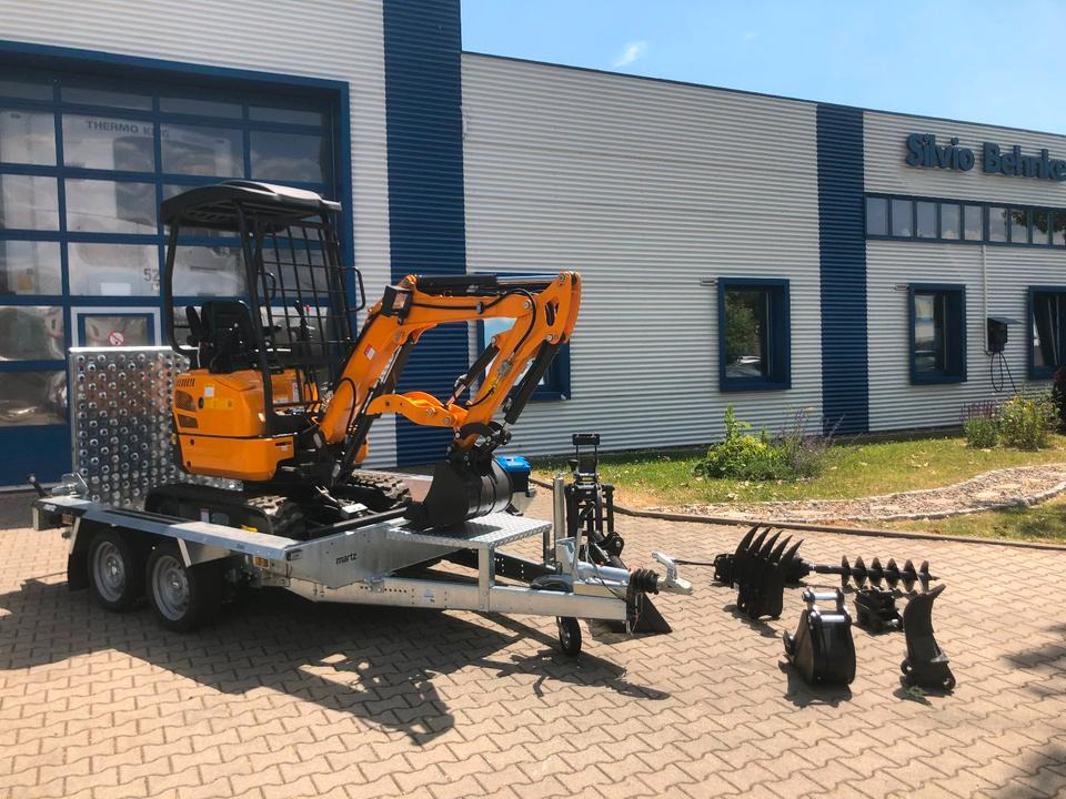 Minibagger BK1700JS + Tieflader + Zubehör *INKL.19% MWST*BERGER KRAUS*KUBOTA*JOYST*SOFORT! - حفار صغير: صورة 4 Minibagger BK1700JS + Tieflader + Zubehör *INKL.19% MWST*BERGER KRAUS*KUBOTA*JOYST*SOFORT! - حفار صغير: صورة 4