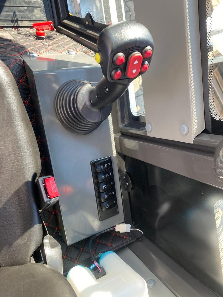 لودر مفصلي صغير Radlader/Hoflader BK810 inkl. Tieflader und Winterpaket *INKL.19% MWST*BERGER KRAUS* KUBOTA*EURO*CE*: صورة 18 لودر مفصلي صغير Radlader/Hoflader BK810 inkl. Tieflader und Winterpaket *INKL.19% MWST*BERGER KRAUS* KUBOTA*EURO*CE*: صورة 18