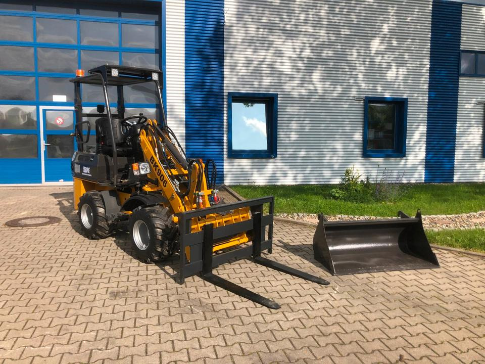 Radlader / Hoflader BK906 *INKL.19% MWST*PERKINS*BERGER KRAUS*GABELPAKET*CE*EURO - لودر مفصلي صغير: صورة 2 Radlader / Hoflader BK906 *INKL.19% MWST*PERKINS*BERGER KRAUS*GABELPAKET*CE*EURO - لودر مفصلي صغير: صورة 2