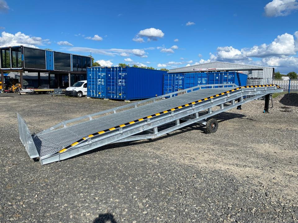 Verladerampe 8t Verzinkt Containerrampe LKW Rampe Vorführmodell *INKL.19% MWST*SOFORT VERFÜGBAR!* - منحدر تحميل: صورة 4 Verladerampe 8t Verzinkt Containerrampe LKW Rampe Vorführmodell *INKL.19% MWST*SOFORT VERFÜGBAR!* - منحدر تحميل: صورة 4