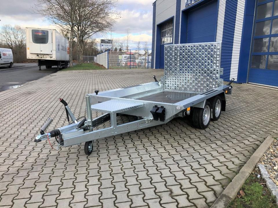 Vermietung / Tieflader 2700KG / Anhänger / ab 3 Tage / Auffahrrampe / Schaufelablage - مقطورة لنقل المعدات: صورة 4 Vermietung / Tieflader 2700KG / Anhänger / ab 3 Tage / Auffahrrampe / Schaufelablage - مقطورة لنقل المعدات: صورة 4