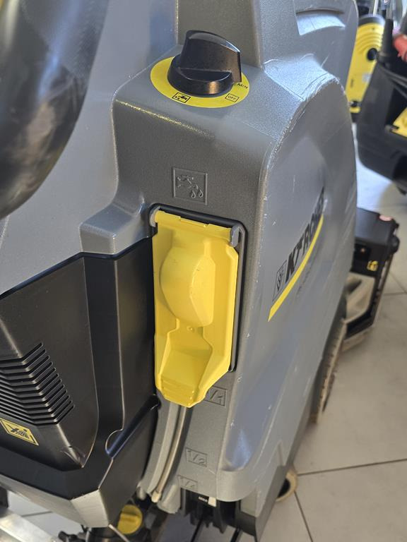 ماكينة فرك وتجفيف KÄRCHER B60 W Bp DOSE + R55 357 HOURS: صورة 8