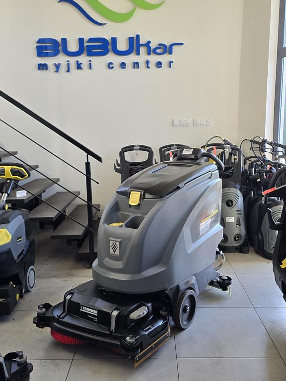 KÄRCHER B60 + disk D 65 307 working hours - ماكينة فرك وتجفيف: صورة 1 KÄRCHER B60 + disk D 65 307 working hours - ماكينة فرك وتجفيف: صورة 1