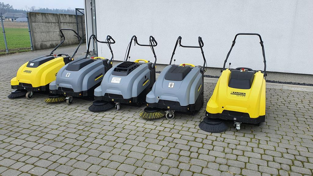 KÄRCHER KM 75/40 W G - كناسة المناطق الصناعية: صورة 2 KÄRCHER KM 75/40 W G - كناسة المناطق الصناعية: صورة 2