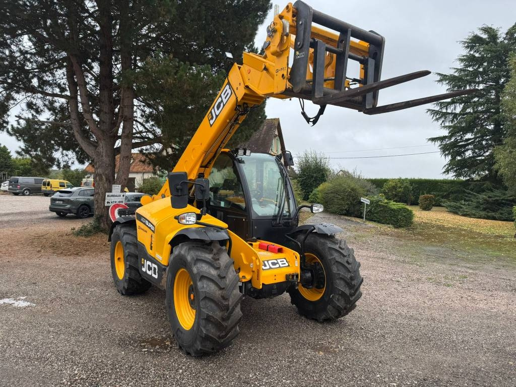 JCB 542-70 Agri Super - آلة رفع ونقل تلسكوبية: صورة 1 JCB 542-70 Agri Super - آلة رفع ونقل تلسكوبية: صورة 1