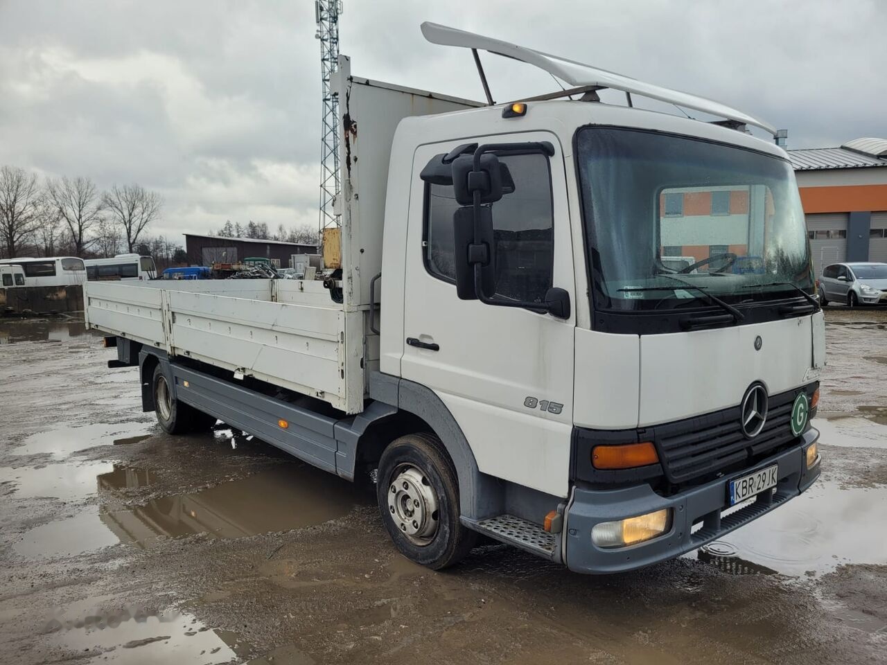 Mercedes-Benz Atego 815 - شاحنات مسطحة: صورة 1 Mercedes-Benz Atego 815 - شاحنات مسطحة: صورة 1