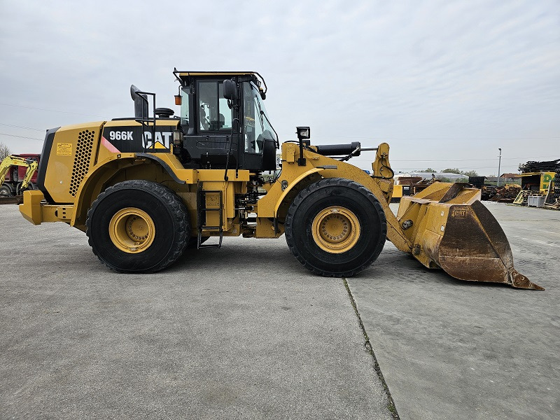 CATERPILLAR 966K - اللودر بعجل: صورة 5 CATERPILLAR 966K - اللودر بعجل: صورة 5