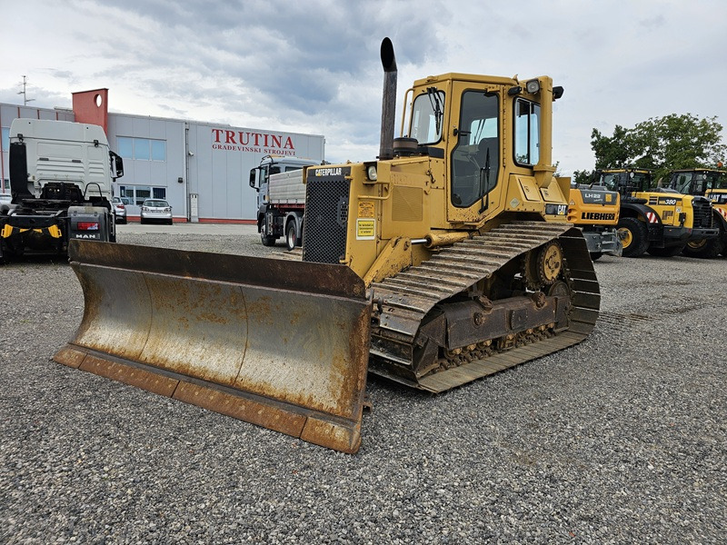 CATERPILLAR D4H - بلدوزر: صورة 1 CATERPILLAR D4H - بلدوزر: صورة 1