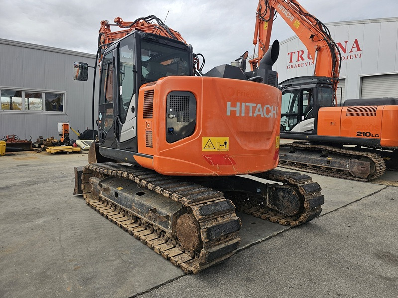 HITACHI ZX135US-6 - آلات الإنشاء: صورة 2 HITACHI ZX135US-6 - آلات الإنشاء: صورة 2