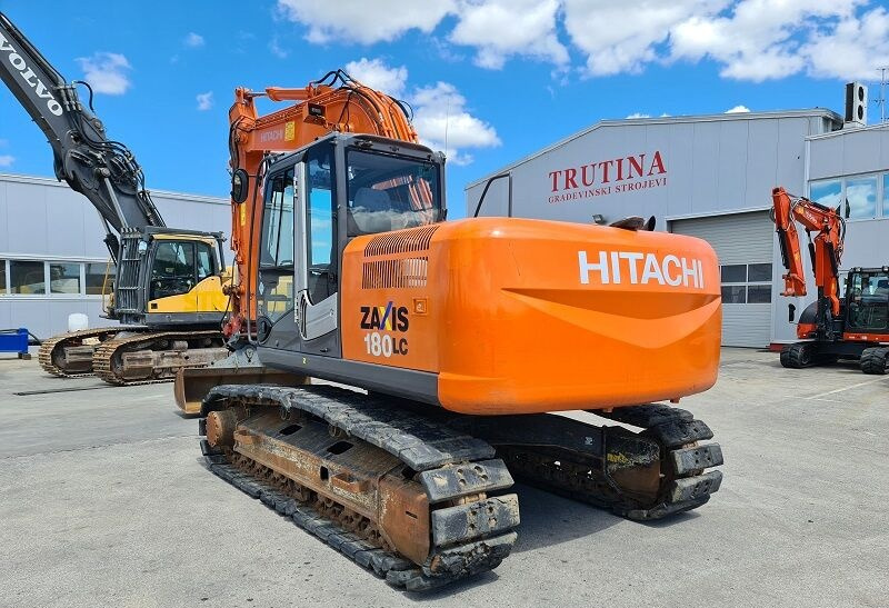 Hitachi ZX180LC-3 - حفار زاحف: صورة 5 Hitachi ZX180LC-3 - حفار زاحف: صورة 5