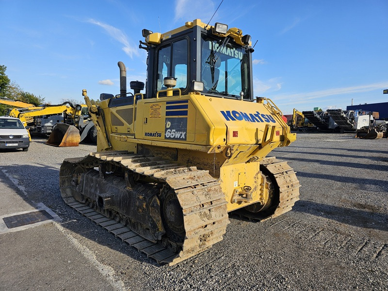 KOMATSU D65WX-17 - بلدوزر: صورة 3 KOMATSU D65WX-17 - بلدوزر: صورة 3