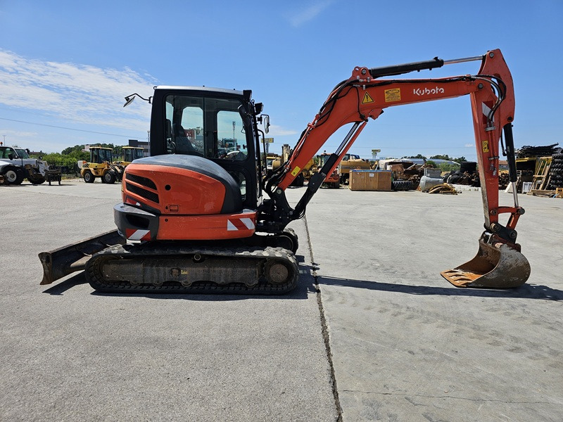 KUBOTA KX057-4 - حفار صغير: صورة 5 KUBOTA KX057-4 - حفار صغير: صورة 5