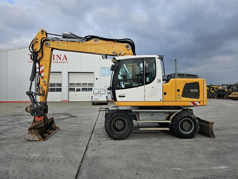 LIEBHERR A916 - حفار ذو عجلات: صورة 1 LIEBHERR A916 - حفار ذو عجلات: صورة 1
