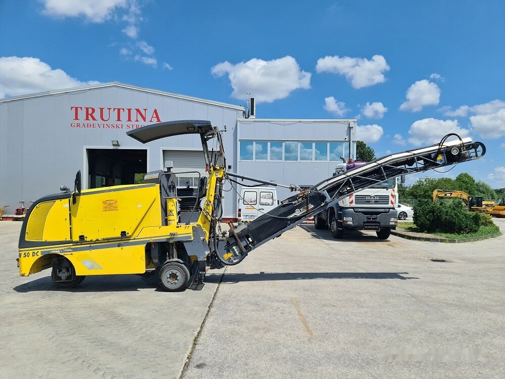 Wirtgen W50 - ماكينة الكشط على البارد: صورة 1 Wirtgen W50 - ماكينة الكشط على البارد: صورة 1