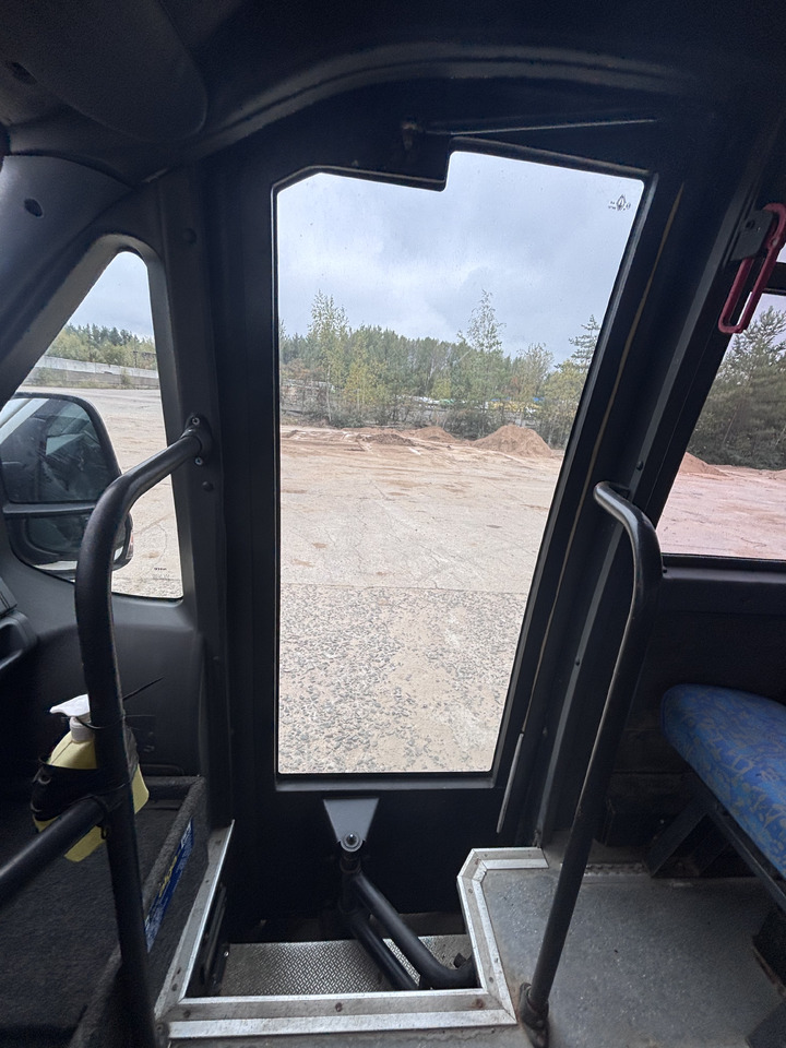 حافلة صغيرة, ميكروباص IVECO Daily: صورة 10