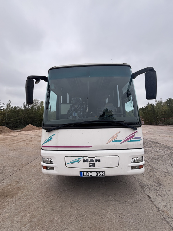 MAN - حافلة نقل لمسافات طويلة: صورة 2 MAN - حافلة نقل لمسافات طويلة: صورة 2