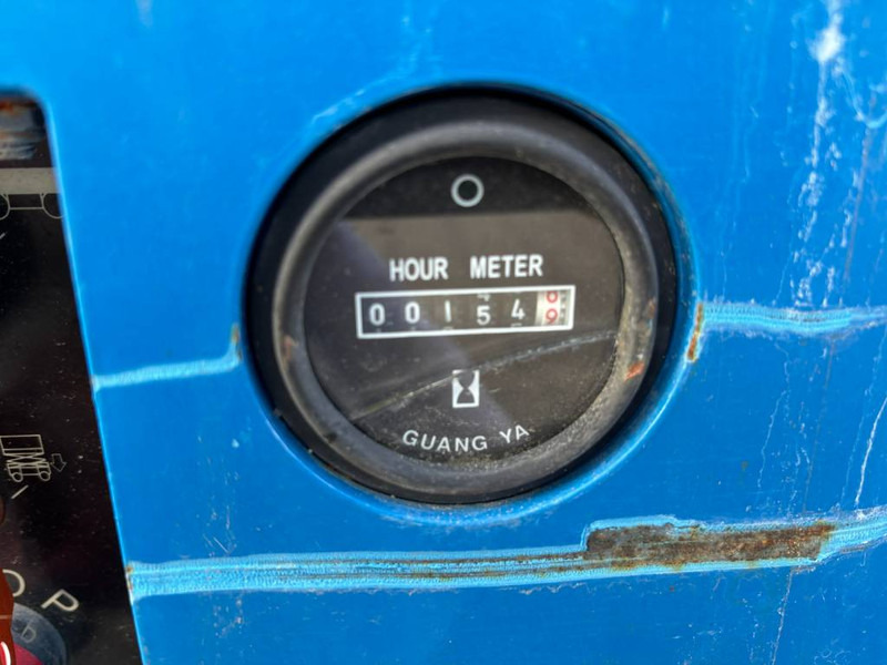 Yamei MS1330 - مرفاع مقصي: صورة 5 Yamei MS1330 - مرفاع مقصي: صورة 5