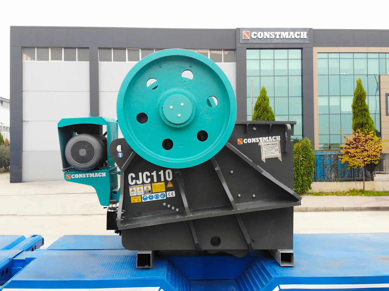 Constmach 420-850 Tph Backenbrecher Bester Preis - كسارة فكية: صورة 3 Constmach 420-850 Tph Backenbrecher Bester Preis - كسارة فكية: صورة 3