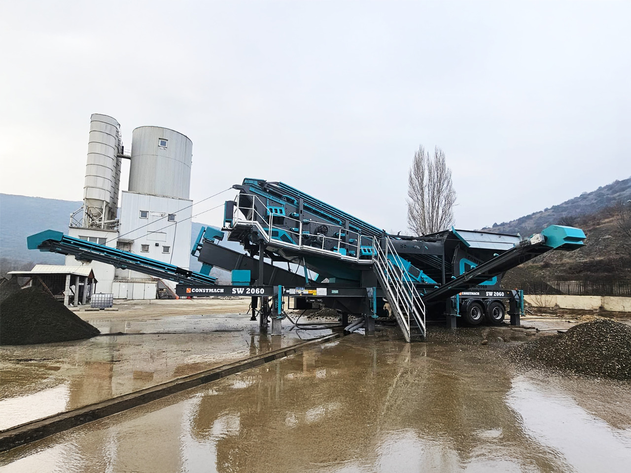Constmach Installation Mobile De Criblage Et De Lavage 60-200 TPH - آلة فرز: صورة 1 Constmach Installation Mobile De Criblage Et De Lavage 60-200 TPH - آلة فرز: صورة 1