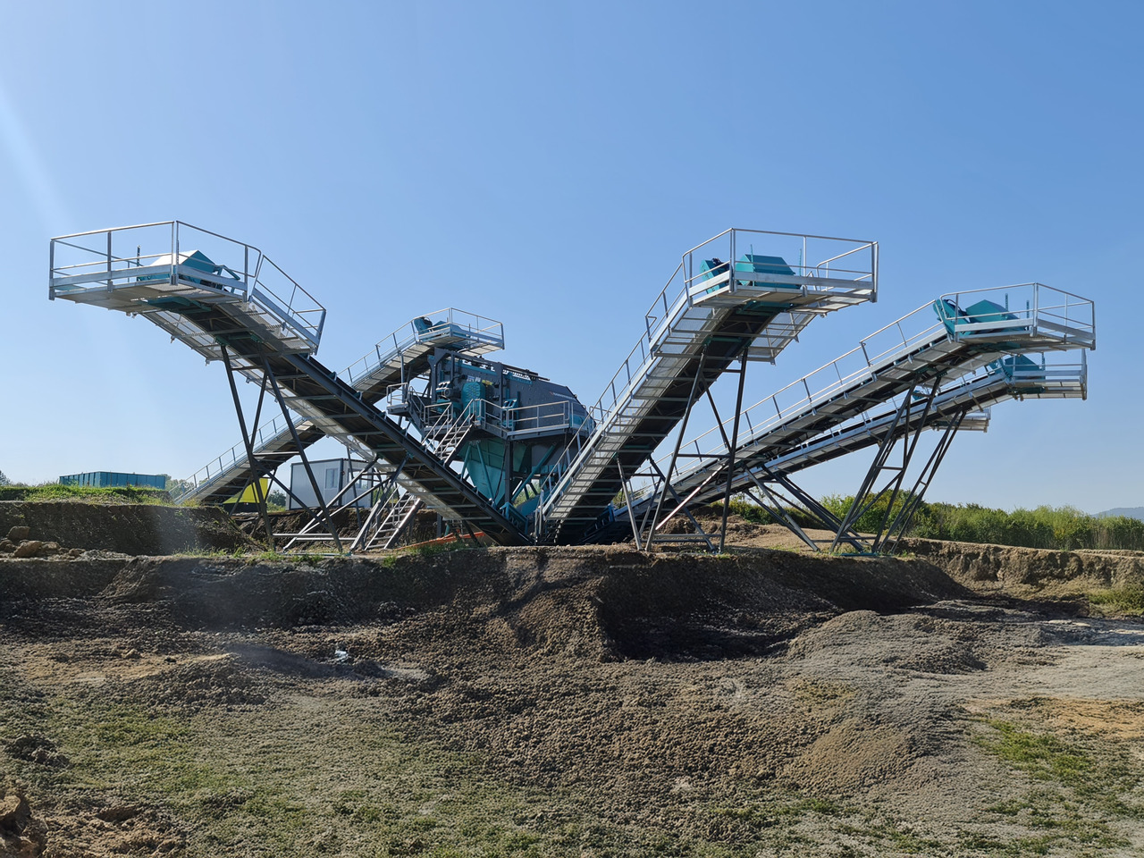 Constmach Stationary Sand And Gravel Washing And Screening Plant - آلة فرز: صورة 5 Constmach Stationary Sand And Gravel Washing And Screening Plant - آلة فرز: صورة 5