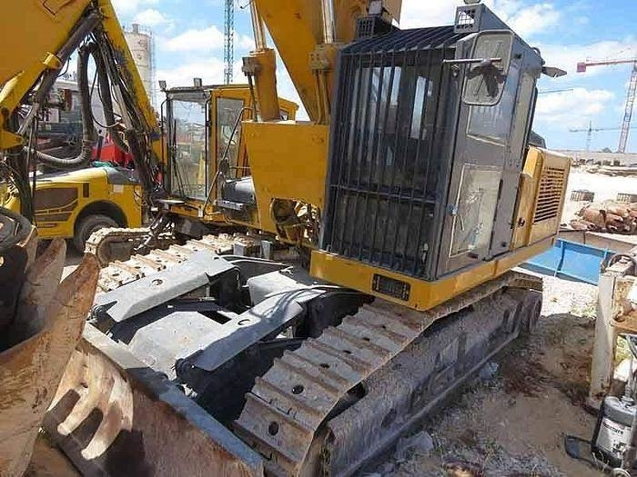 Liebherr 944C - حفّار: صورة 1 Liebherr 944C - حفّار: صورة 1