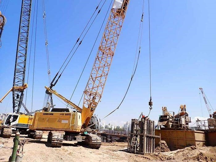 رافعة زاحفة Liebherr HS885HD: صورة 18 رافعة زاحفة Liebherr HS885HD: صورة 18