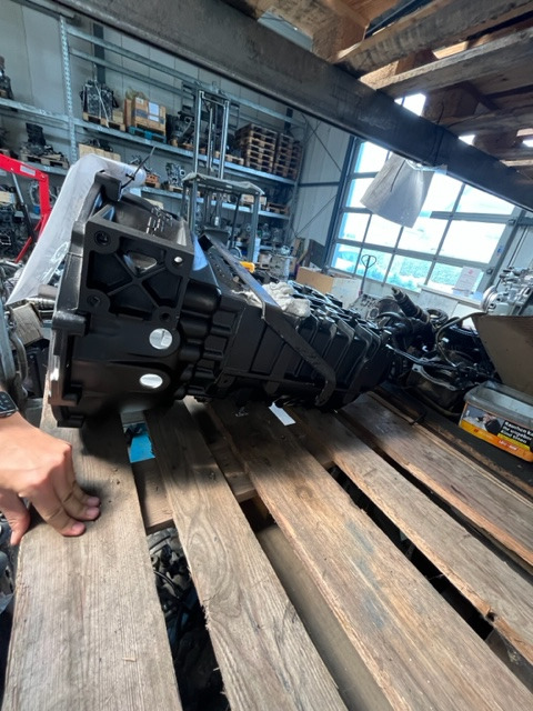 ZF 6S850 Ecolite mit Garantie - صندوق التروس - شاحنة: صورة 3 ZF 6S850 Ecolite mit Garantie - صندوق التروس - شاحنة: صورة 3