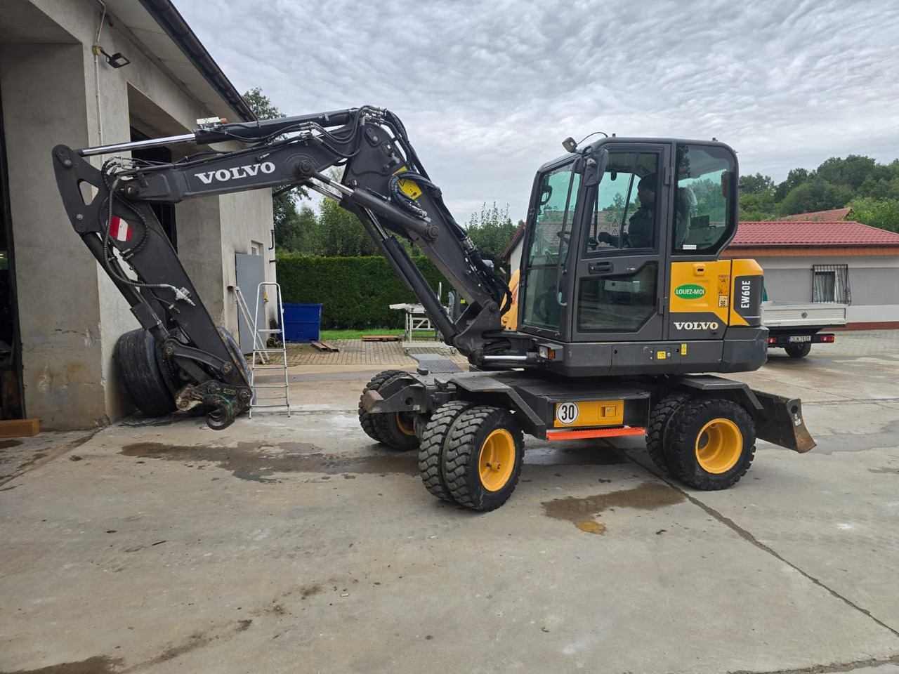 VOLVO EW 60E - حفار ذو عجلات: صورة 1 VOLVO EW 60E - حفار ذو عجلات: صورة 1