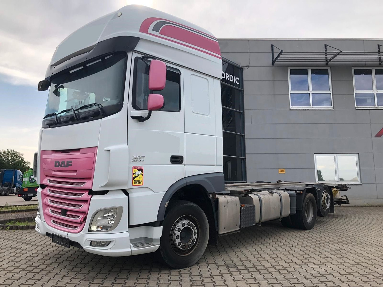 DAF XF460SSC Lenk/Lift*LBW*Standkl*Mega*NeueKuppl. - ناقلة حاويات/ شاحنة حاويات: صورة 3 DAF XF460SSC Lenk/Lift*LBW*Standkl*Mega*NeueKuppl. - ناقلة حاويات/ شاحنة حاويات: صورة 3